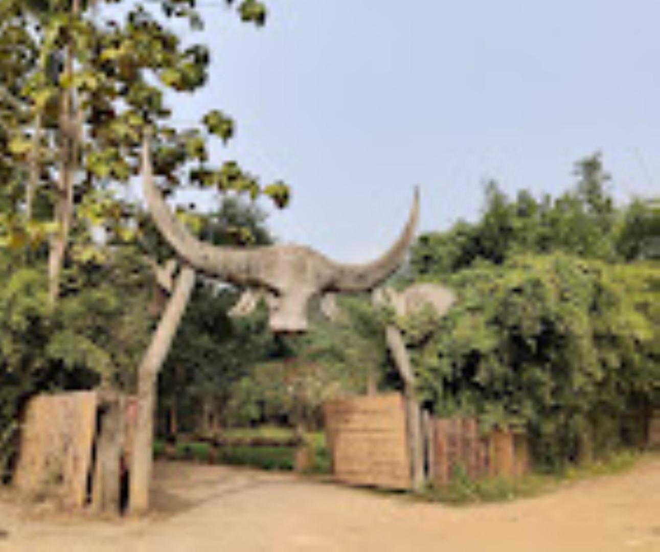 Brahmaputra Jungle Resort Guwahati Exterior foto