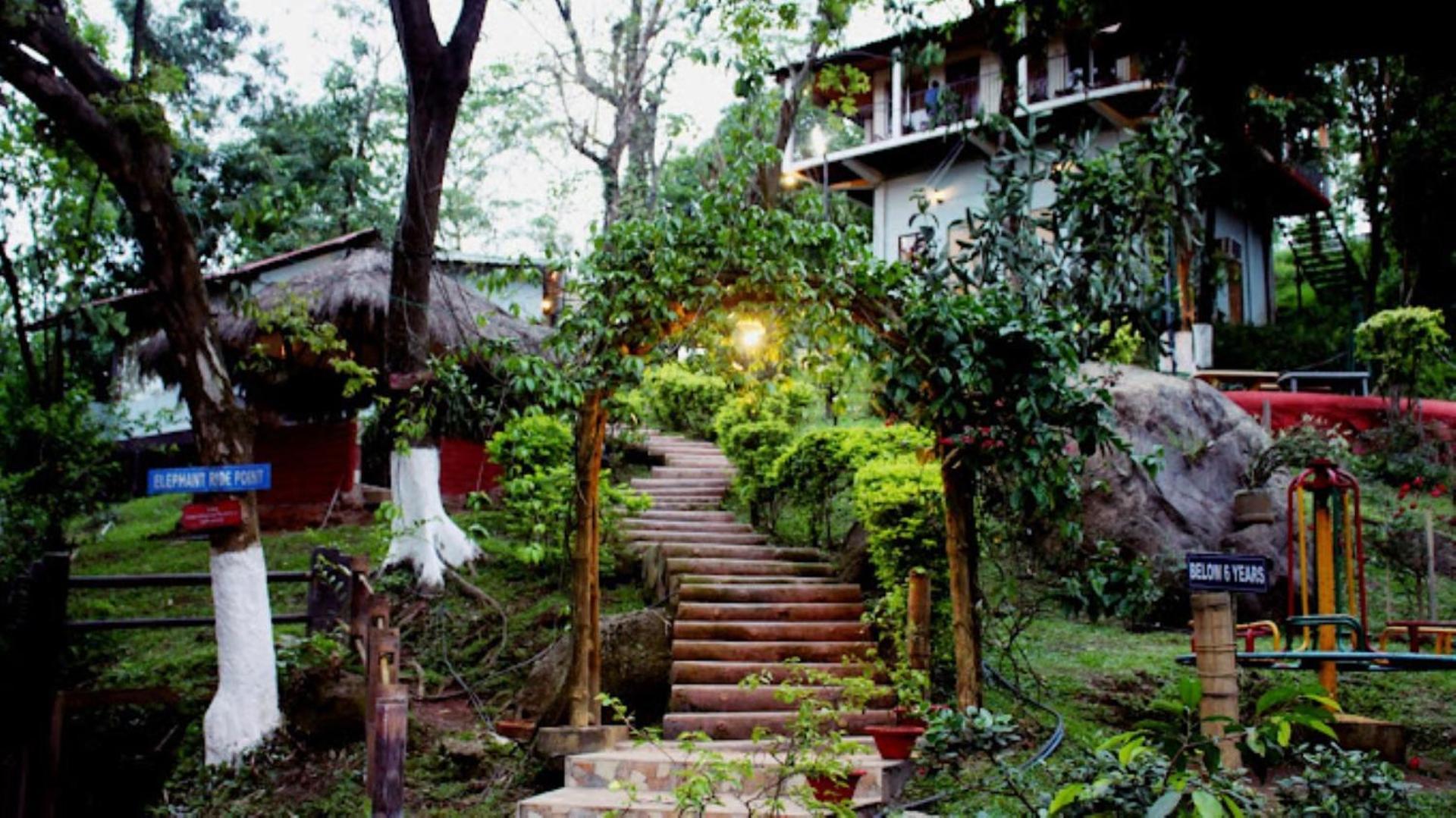 Brahmaputra Jungle Resort Guwahati Exterior foto